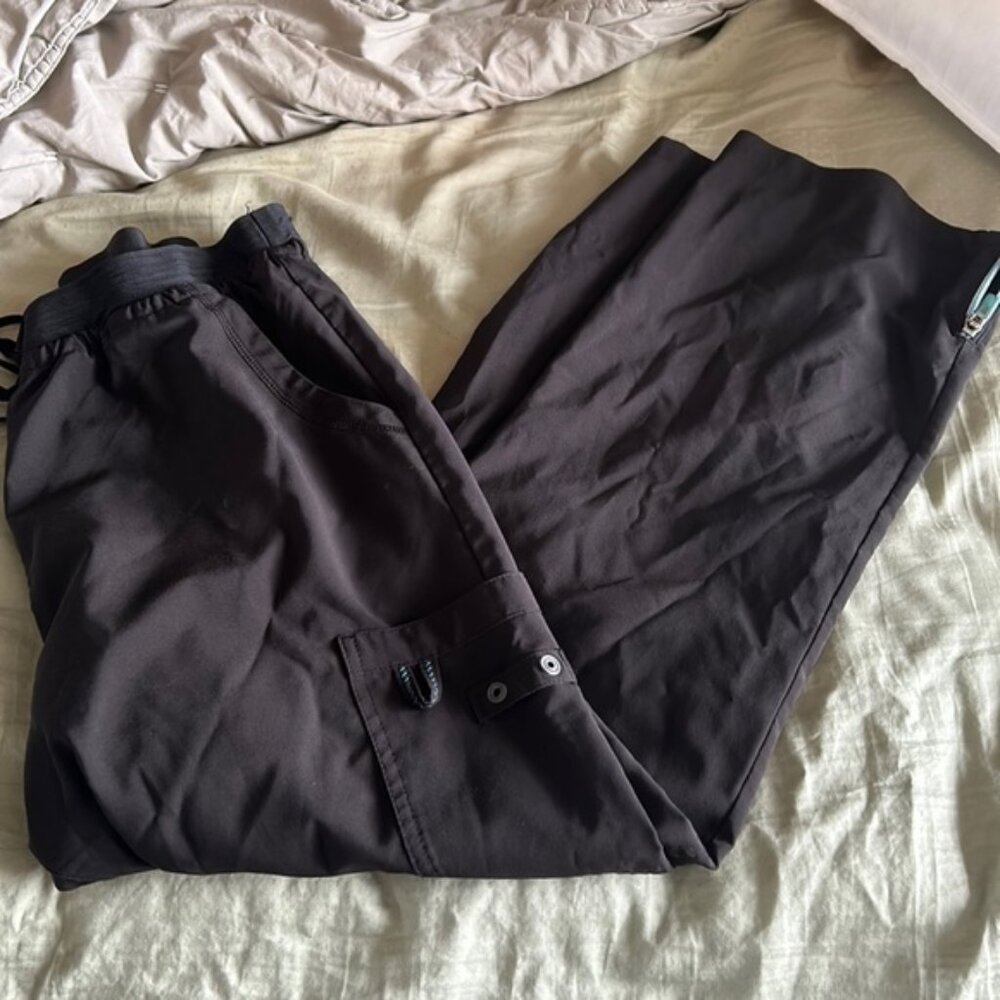 Urbane Performance Cargo Scrubs